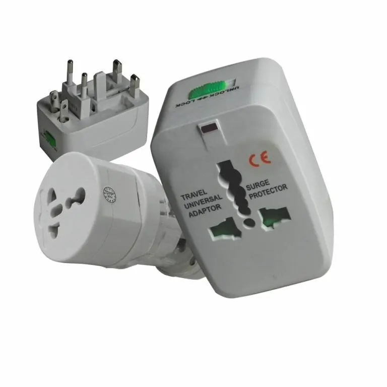 ADAPTADOR  INTERNACIONAL